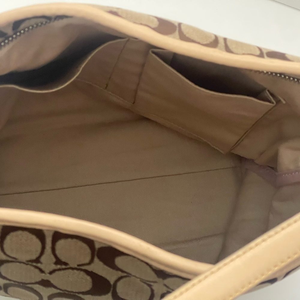 Coach Legacy Weekend Signature C Shoulder Bag, hobo-style bag crossbody - Picture 8 of 12